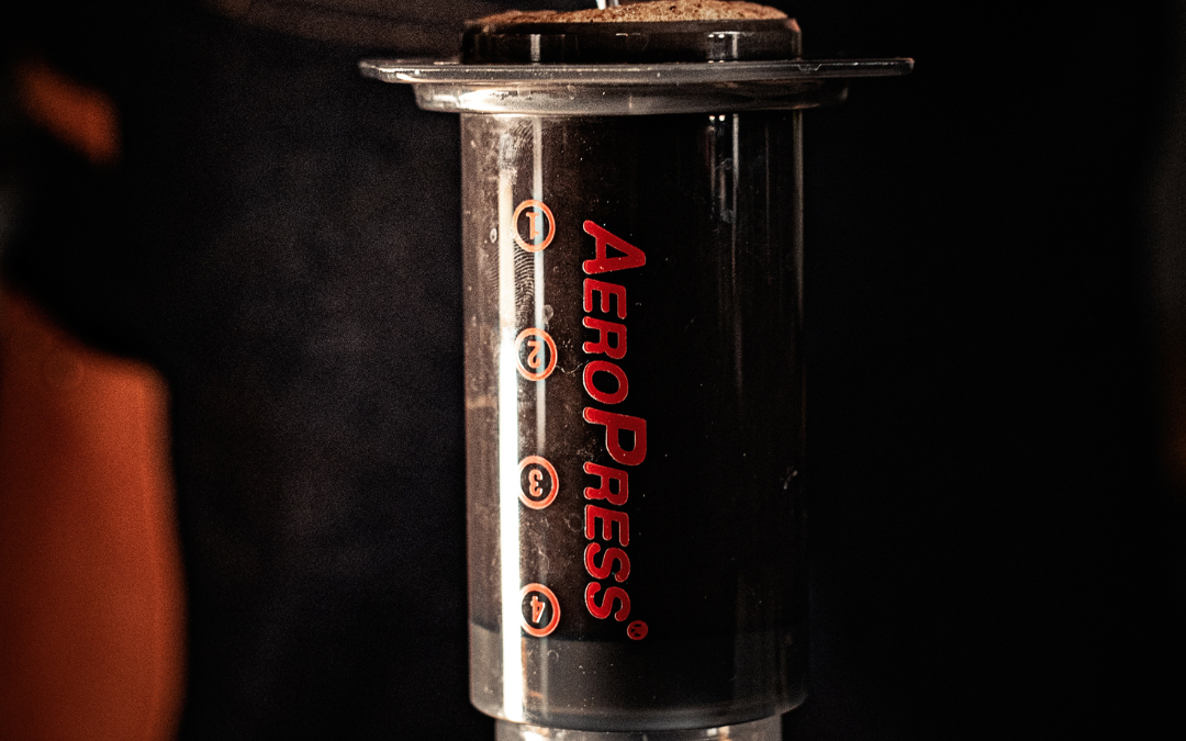 AeroPress – jak go używać? Kawa z AeroPressu.